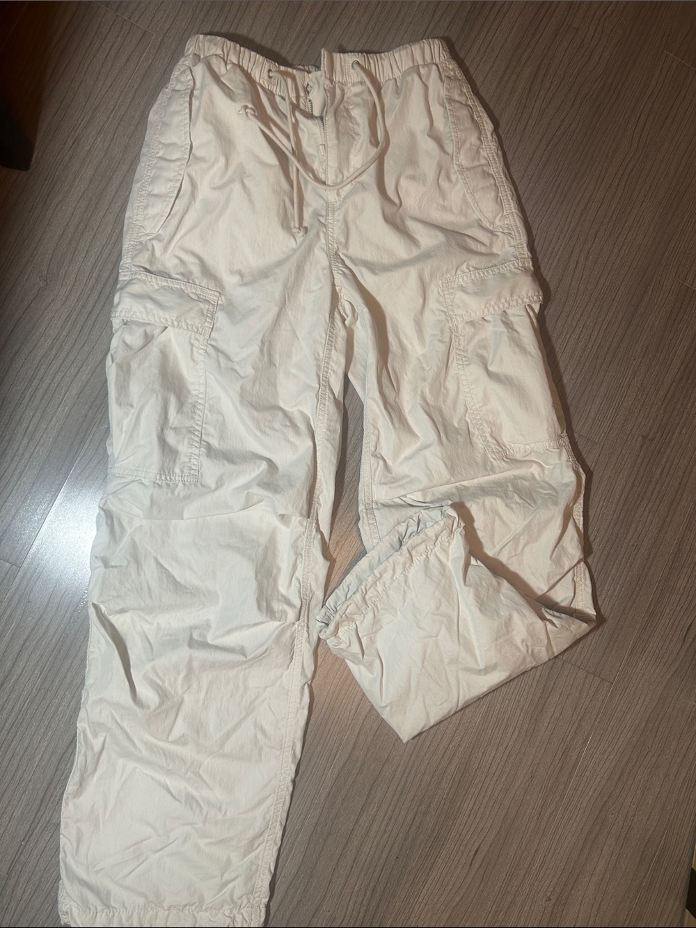 ARITZIA, TNA Lightweight Cotton Cargo Pants, fits XXS-S